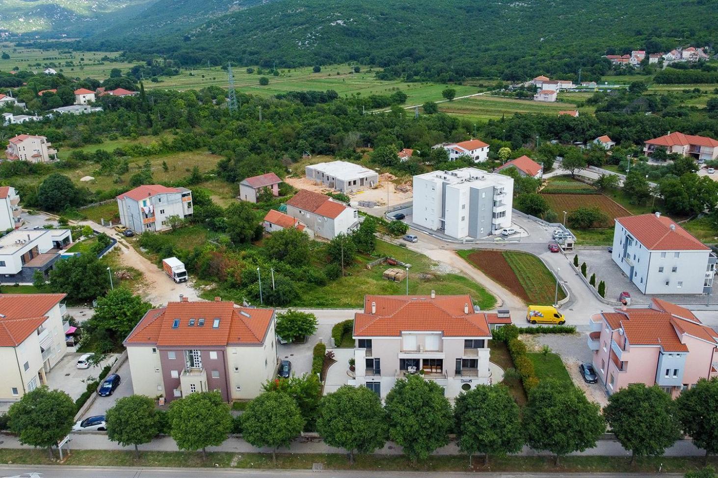 Apartment Madonna Dugopolje Buitenkant foto